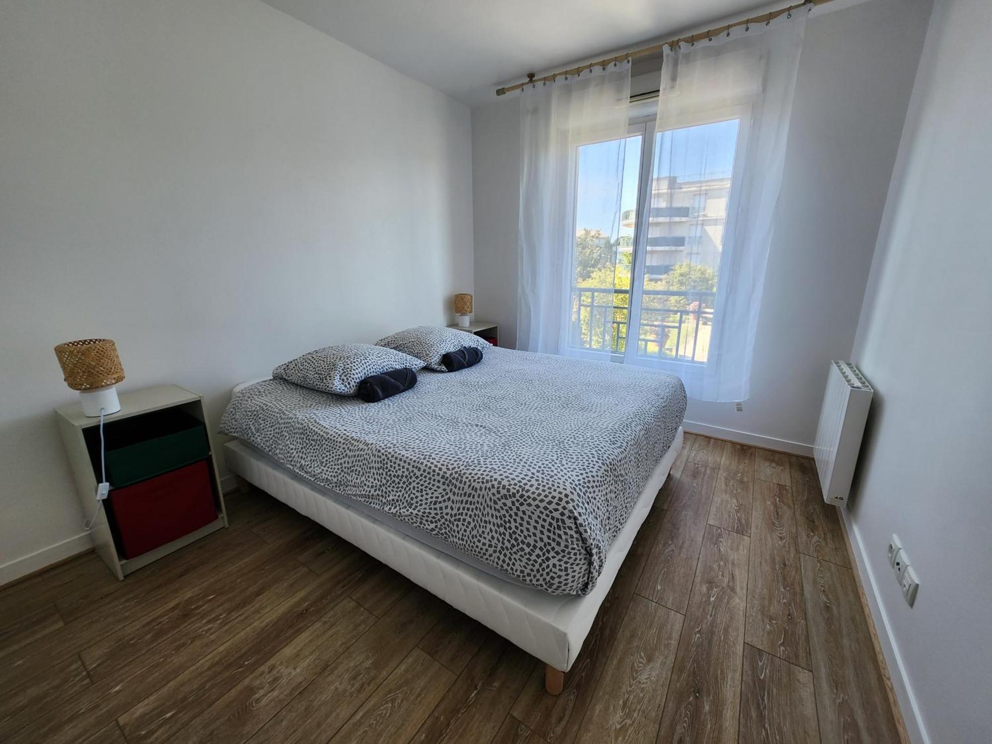 5' Disneyland Cozy Appartment มองต์เตฮวา ภายนอก รูปภาพ