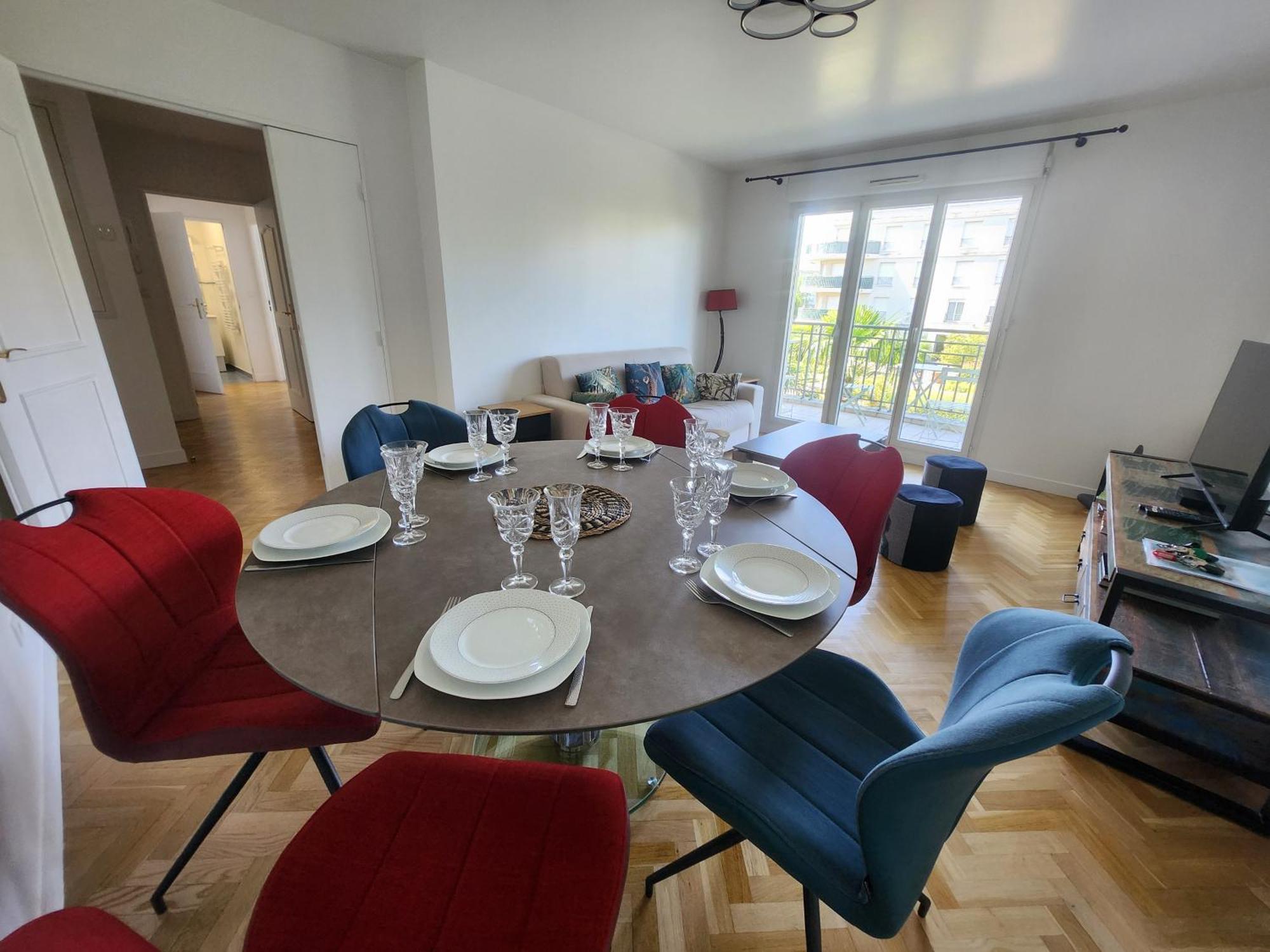 5' Disneyland Cozy Appartment มองต์เตฮวา ภายนอก รูปภาพ